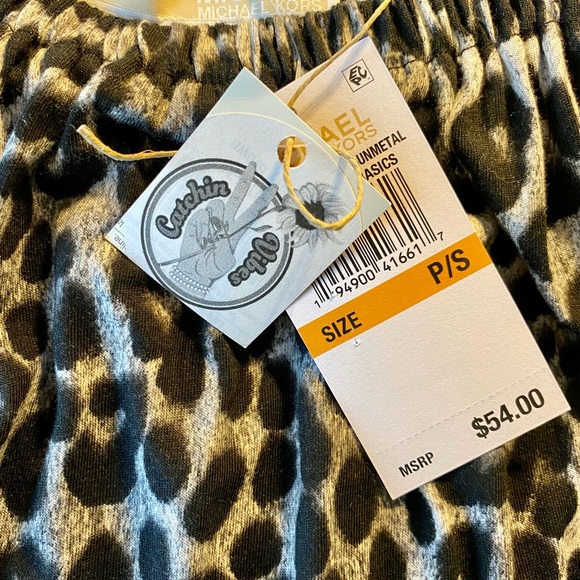 Michael Kors~ show you wild side Top - Picture 2 of 5